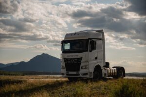 WhatsApp Image 2025 09 19 at 22.21.32 25 Киселев Вячеслав, бренд - дизайнер: логотипы, фирменный стиль, сайты