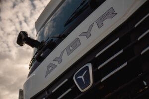 WhatsApp Image 2025 09 19 at 22.21.32 42 Киселев Вячеслав, бренд - дизайнер: логотипы, фирменный стиль, сайты